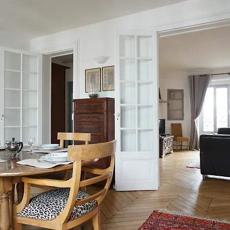 Porte Dauphine - 3 Pieces - 90 M² - 16